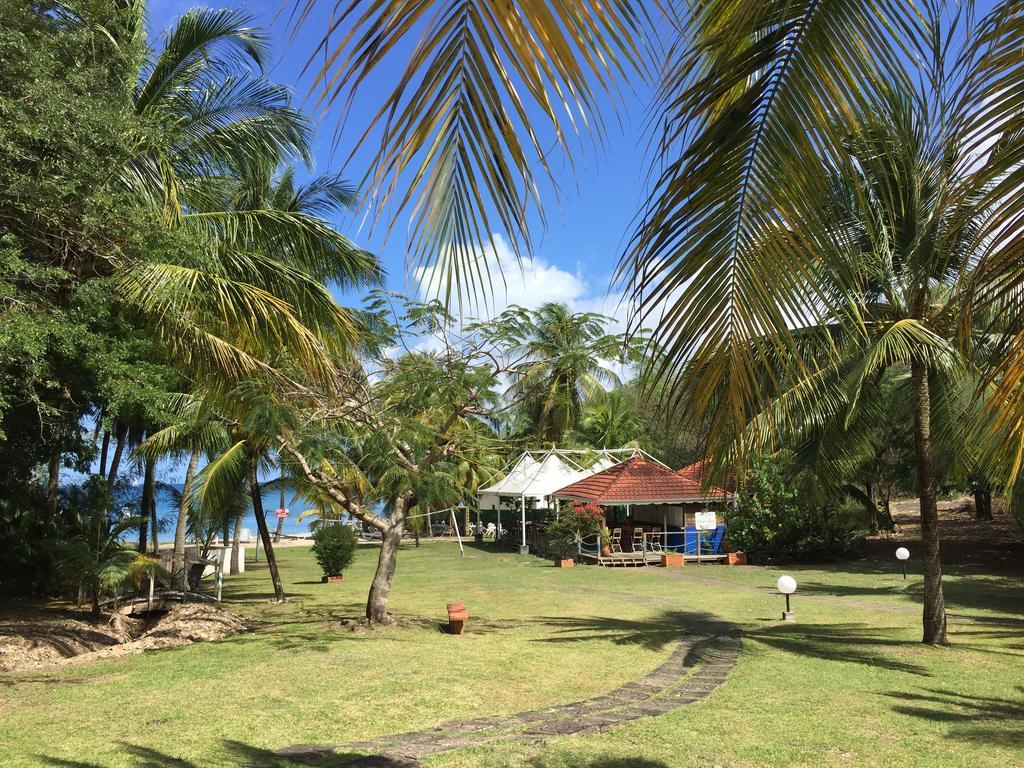 Imperatrice Village - Résidence sur la plage Les Trois-Ilets Exterior foto